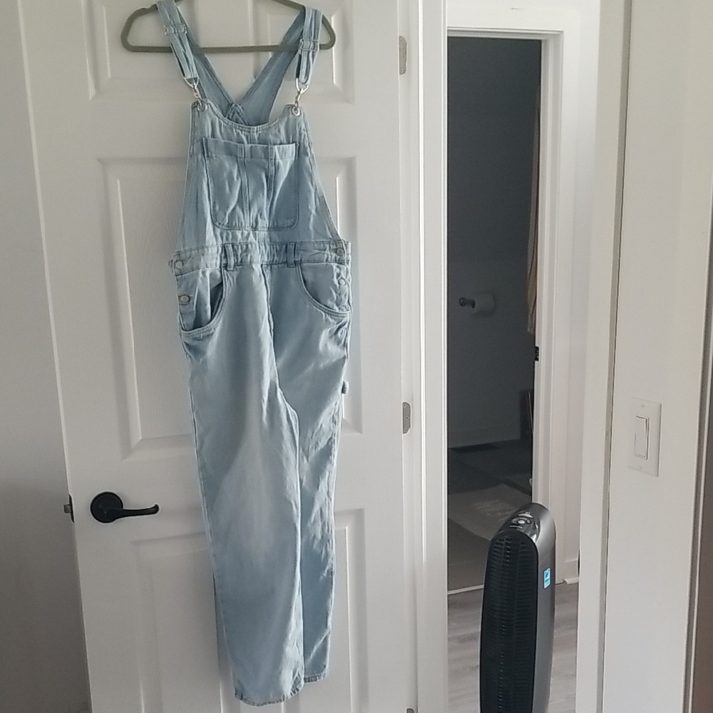 Refuge Light Blue Denim Overalls SIze L